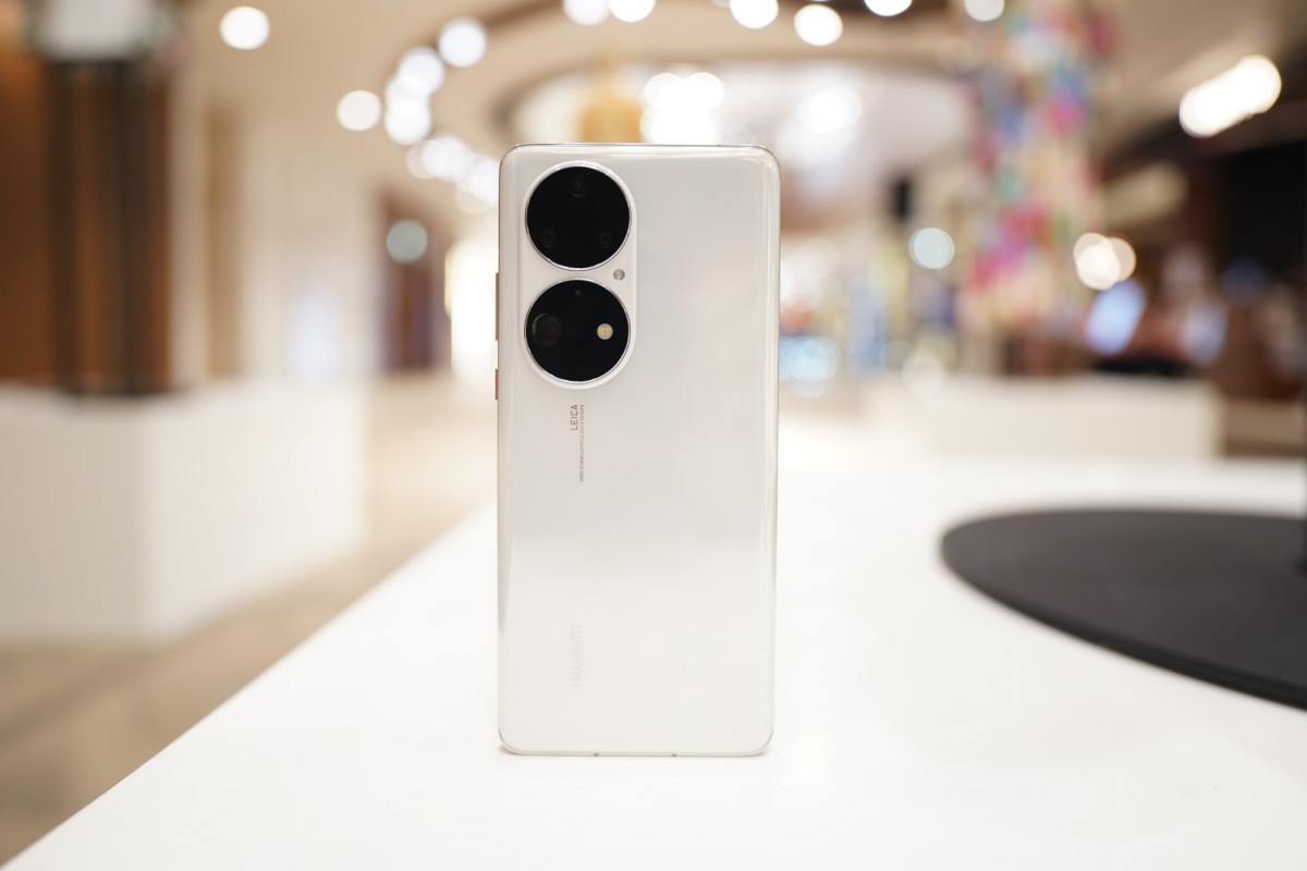 HUAWEI - Huawei P50 pro 中国版白Google サビース付き Review | Huawei P50 Pro smartphone review: no Google services, but
