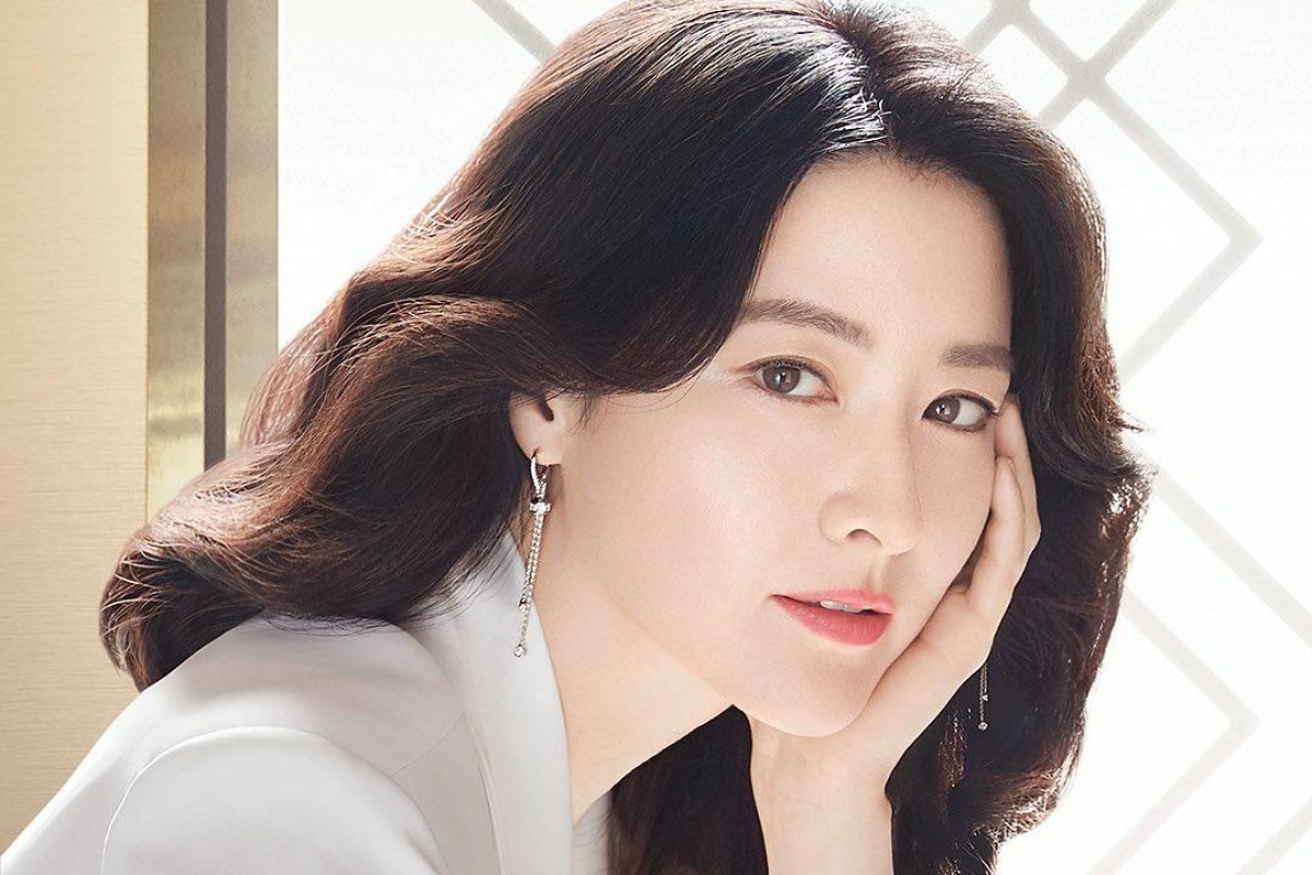 How Lee Young-ae became one of Korea's highest-paid actresses: before  Netflix's Inspector Koo, the star rose to fame in 2003 K-drama Jewel in the  Palace … | South China Morning Post