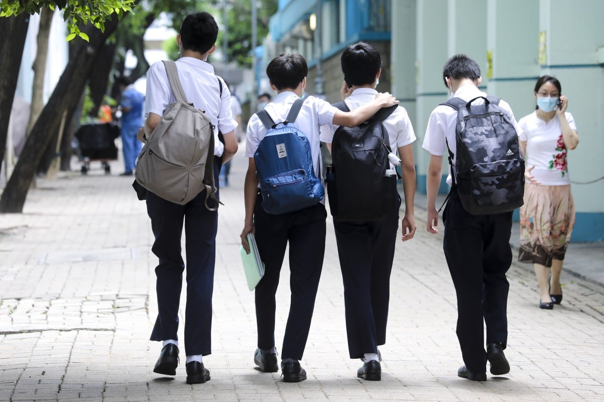 Hong Kong is considering suspending face-to-face classes in secondary schools amid a growing coronavirus outbreak. Photo: Dickson Lee