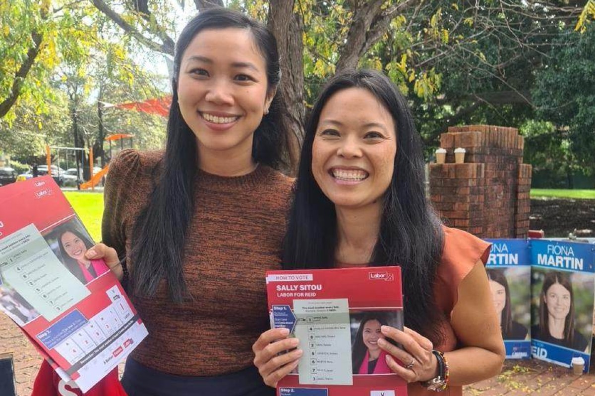 Vietnamese-Australian lawyer Tu Le (left) and Sally Sitou from the Australian Labor Party. Photo: Twitter
