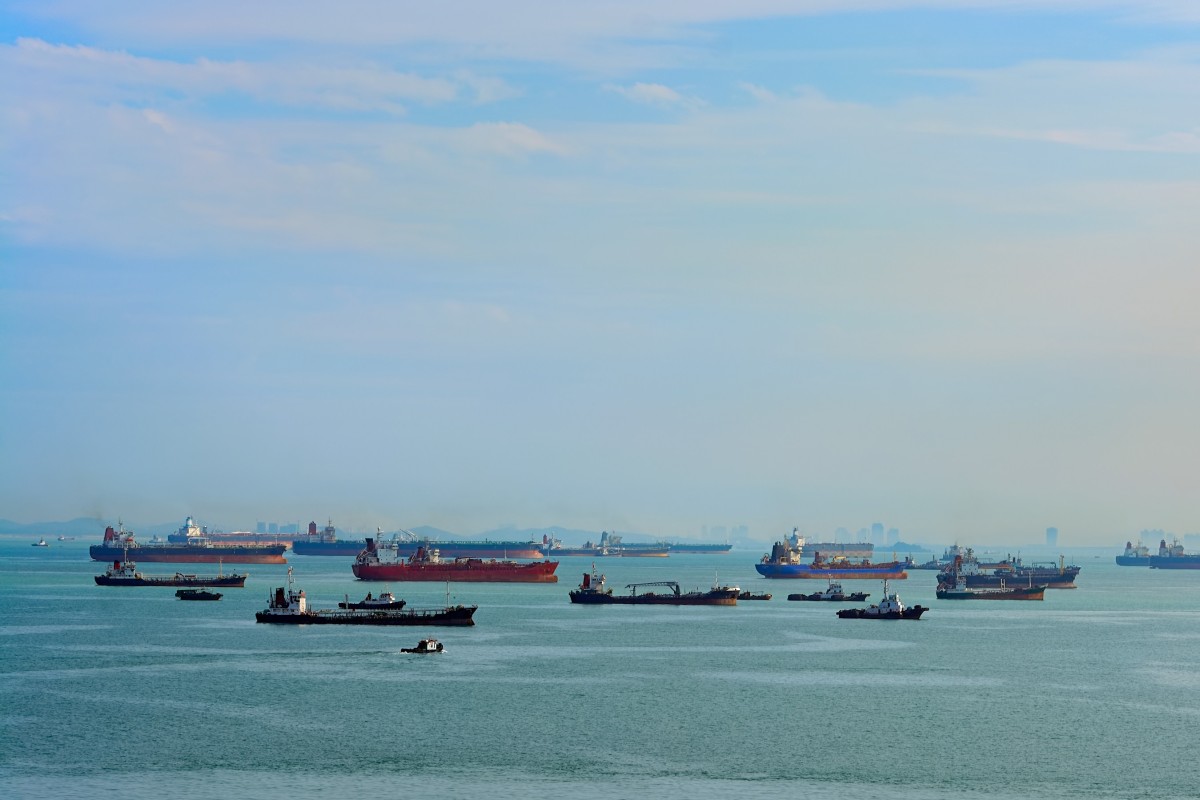 Congested traffic in the narrow passageway in the Straits of Malacca and Singapore.
Photo: Shutterstock