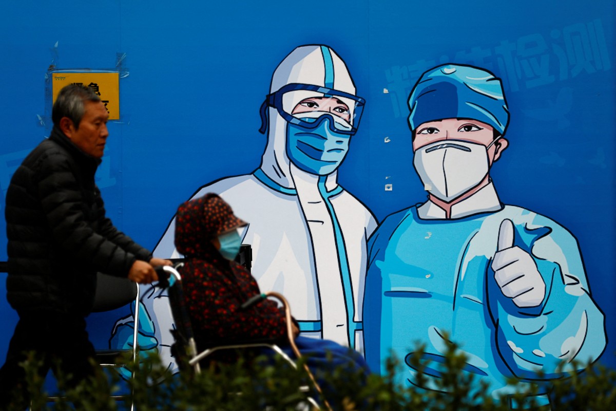 The key to opening up for China is a rigorous vaccination campaign, but progress has stalled. Photo: Reuters 
