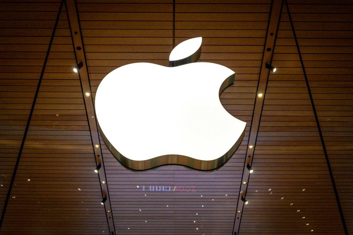 This file photo taken on November 10, 2020 shows the Apple logo at a company store in Bangkok. Photo: AFP
