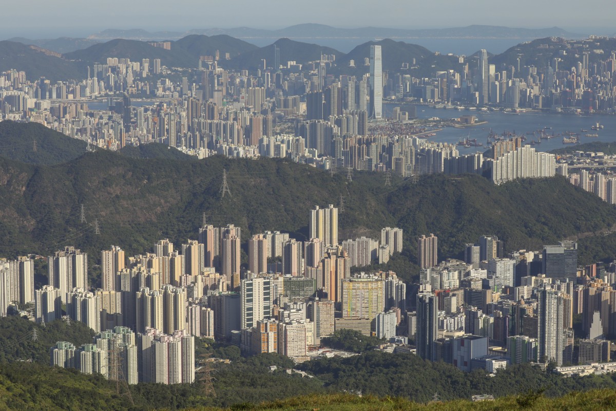 Luxury home sales in Hong Kong take a dive. Photo: SCMP


