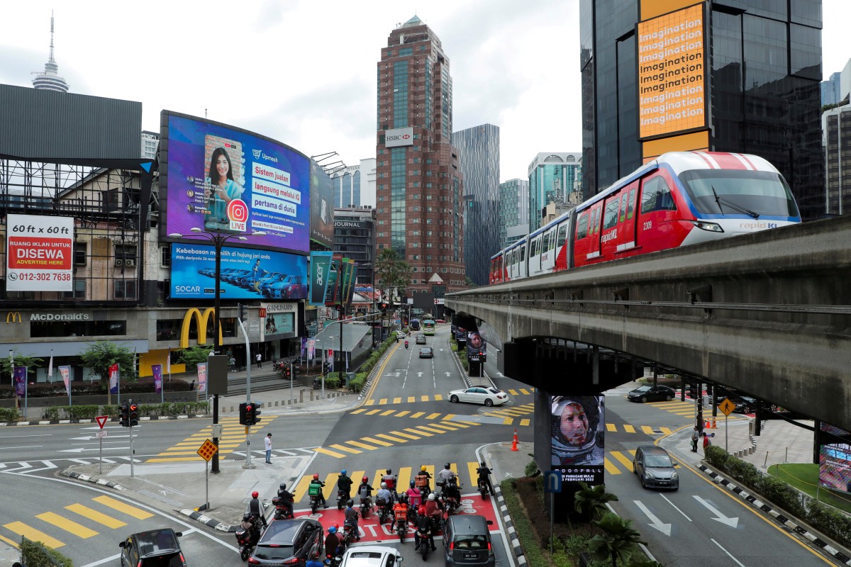 A general view of the Bukit Bintang shopping district in Kuala Lumpur, as Malaysia gears up for its 15th general election, which is likely to be the most hotly contested so far. Photo: Reuters