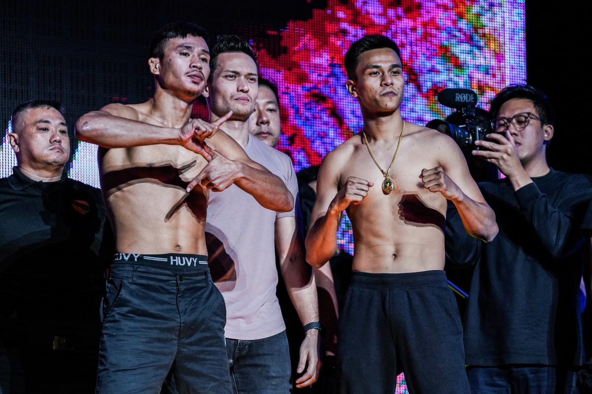 Superlek (left) and Panpayak at the ONE Championship 164 ceremonial weigh ins.