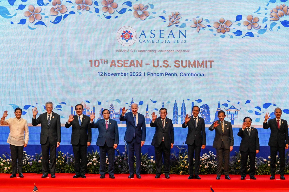 Leaders of Asean pictured with US President Joe Biden in Phnom Penh on November 12, 2022. Photo: AFP 