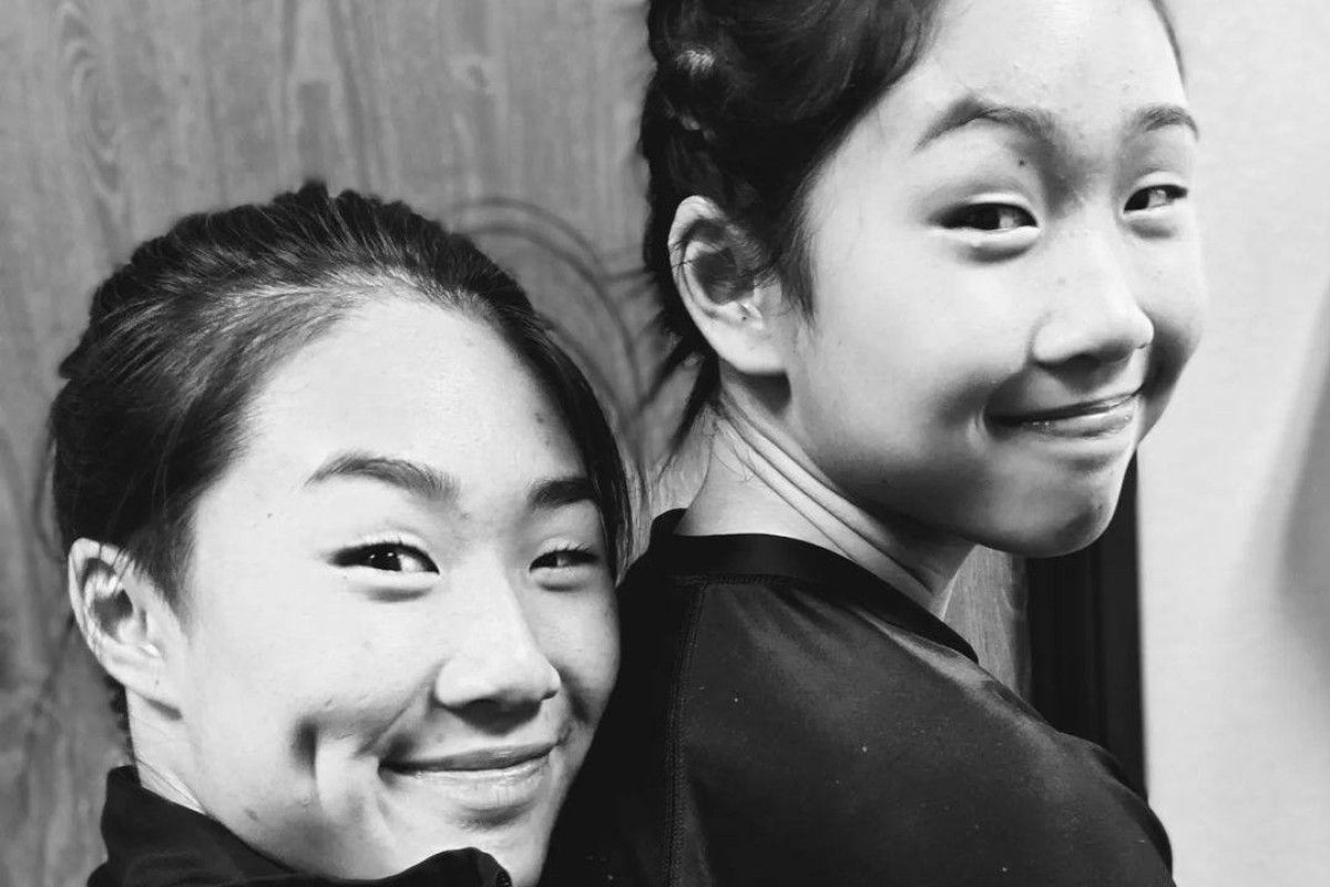 Angela Lee with her sister Victoria Lee. Photo: Instagram/@angelaleemma