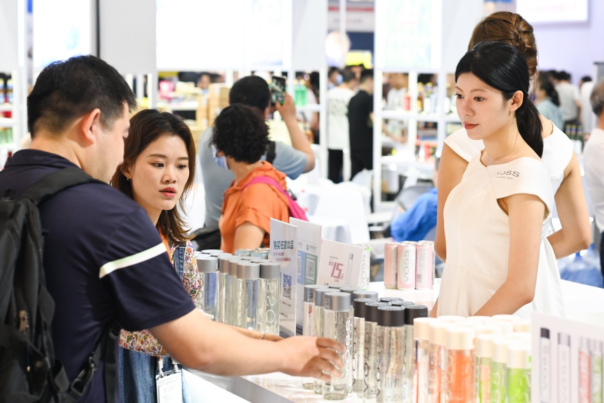Estée Lauder opens its largest global travel retail store with CDFG in  Hainan