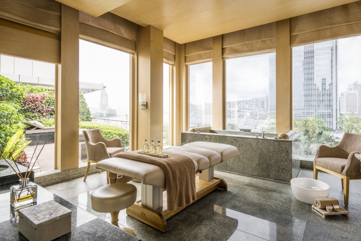 The spa suite at Four Seasons Hong Kong offers majestic views while you’re getting a massage. Photo: Four Seasons Hong Kong