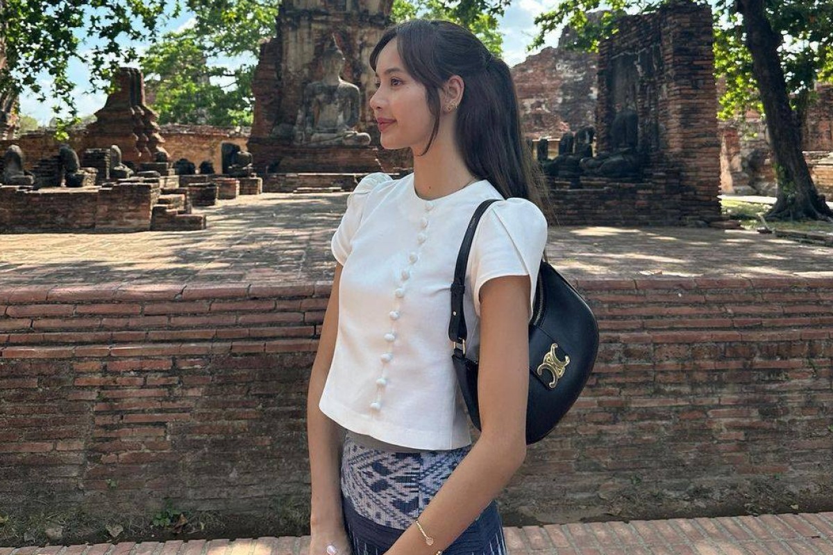 K-pop star Lalisa “Lisa” Manoban visits Ayutthaya in Thailand. Photo: Instagram/lalalalisa_m