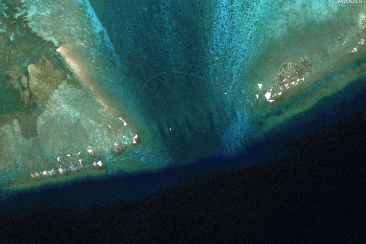 China’s foreign minister confirmed that a floating barrier was set up at the entrance of the Scarborough Shoal in the South China Sea, which it said is the country’s “inherent territory”. Photo: Reuters
