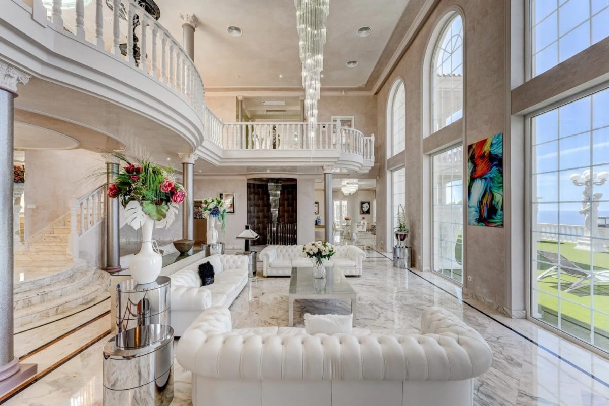 Chelsea F.C. partners with Damac for soccer-themed Dubai skyscraper, image size:1200x800