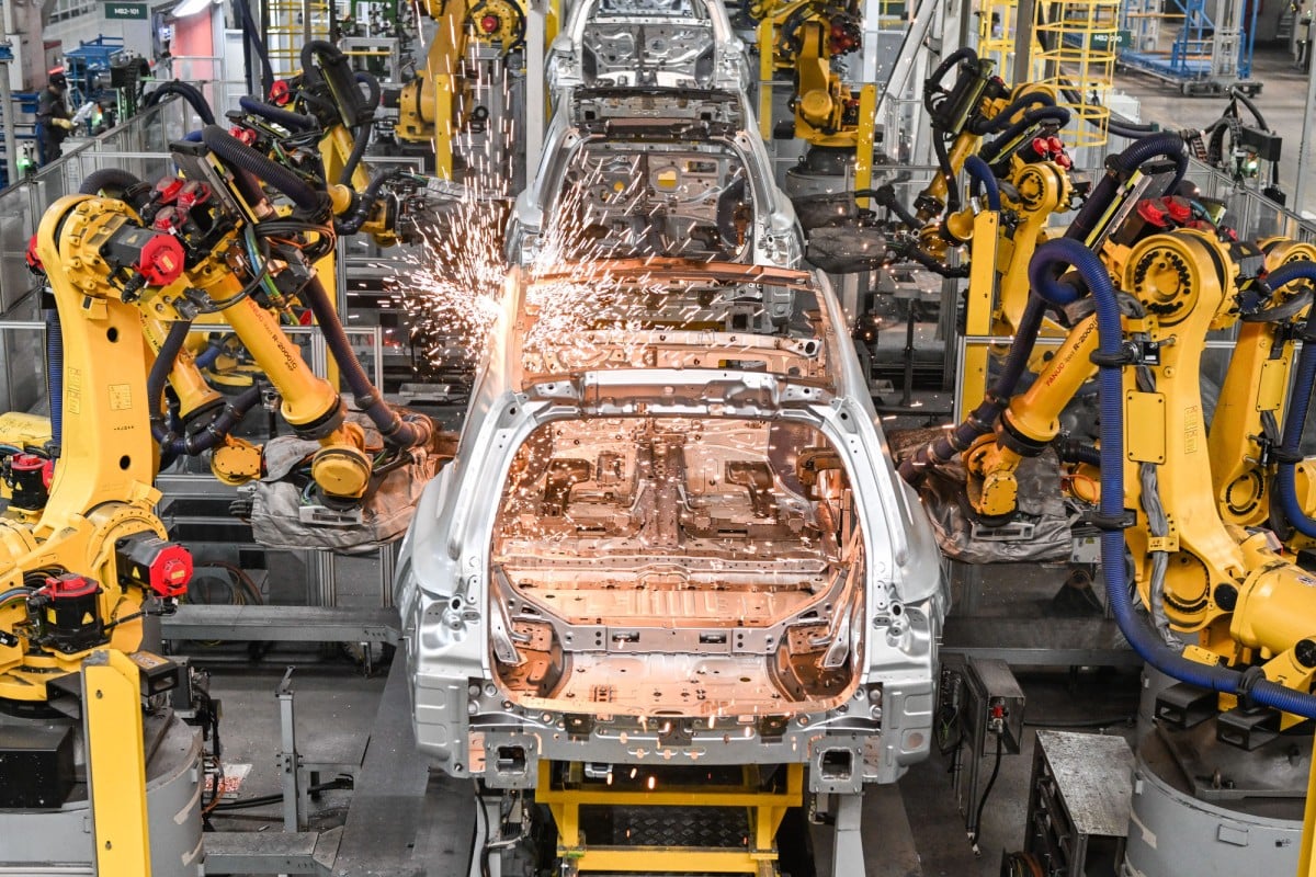 Manufacturing Momentum: China Posts 6.1% Gain