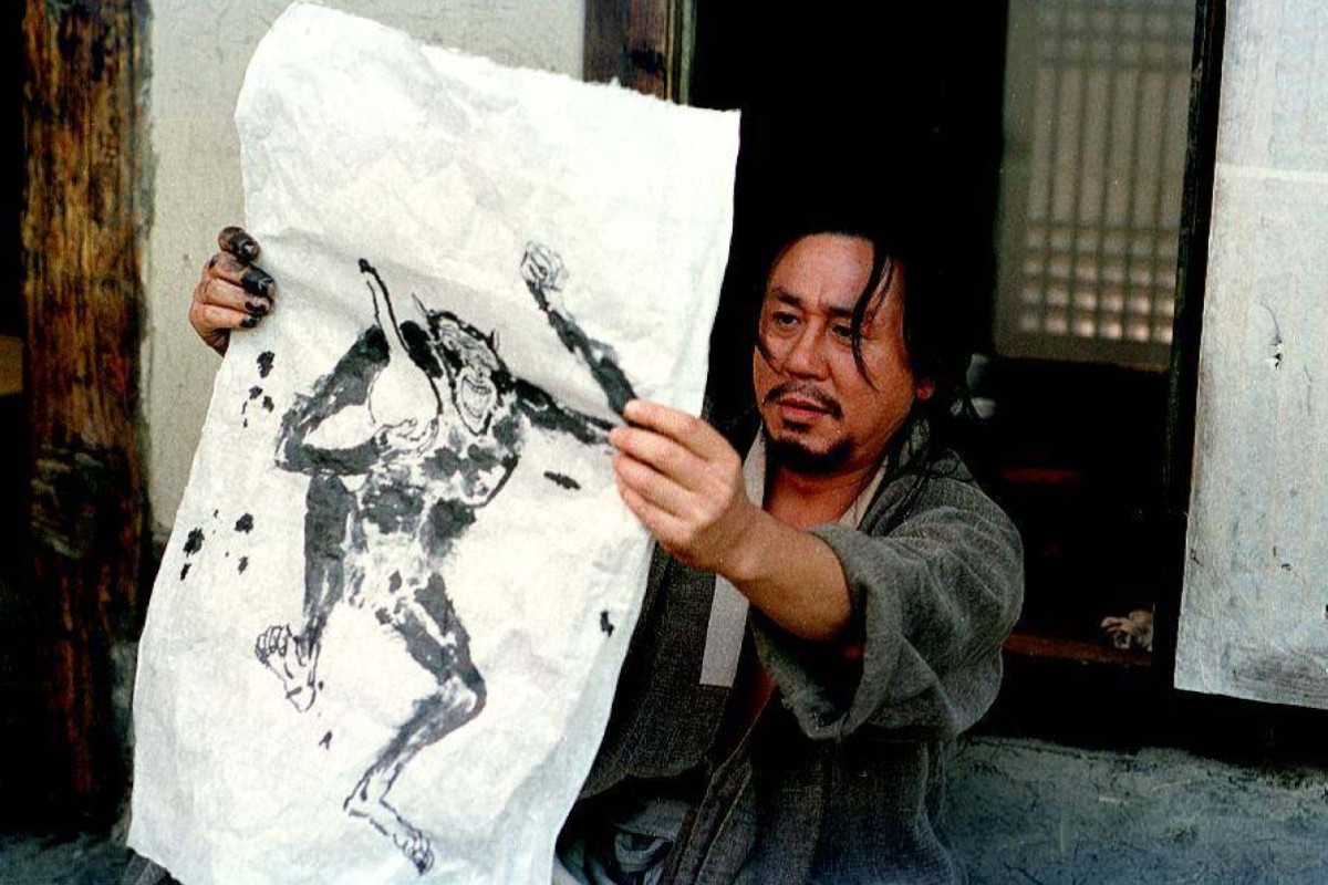 Choi Min-sik in a still from Chihwaseon (2002).