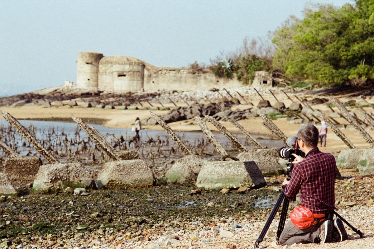 S. Leo Chiang shooting on a Quemoy Islands beach. Photo: Yorke Wu