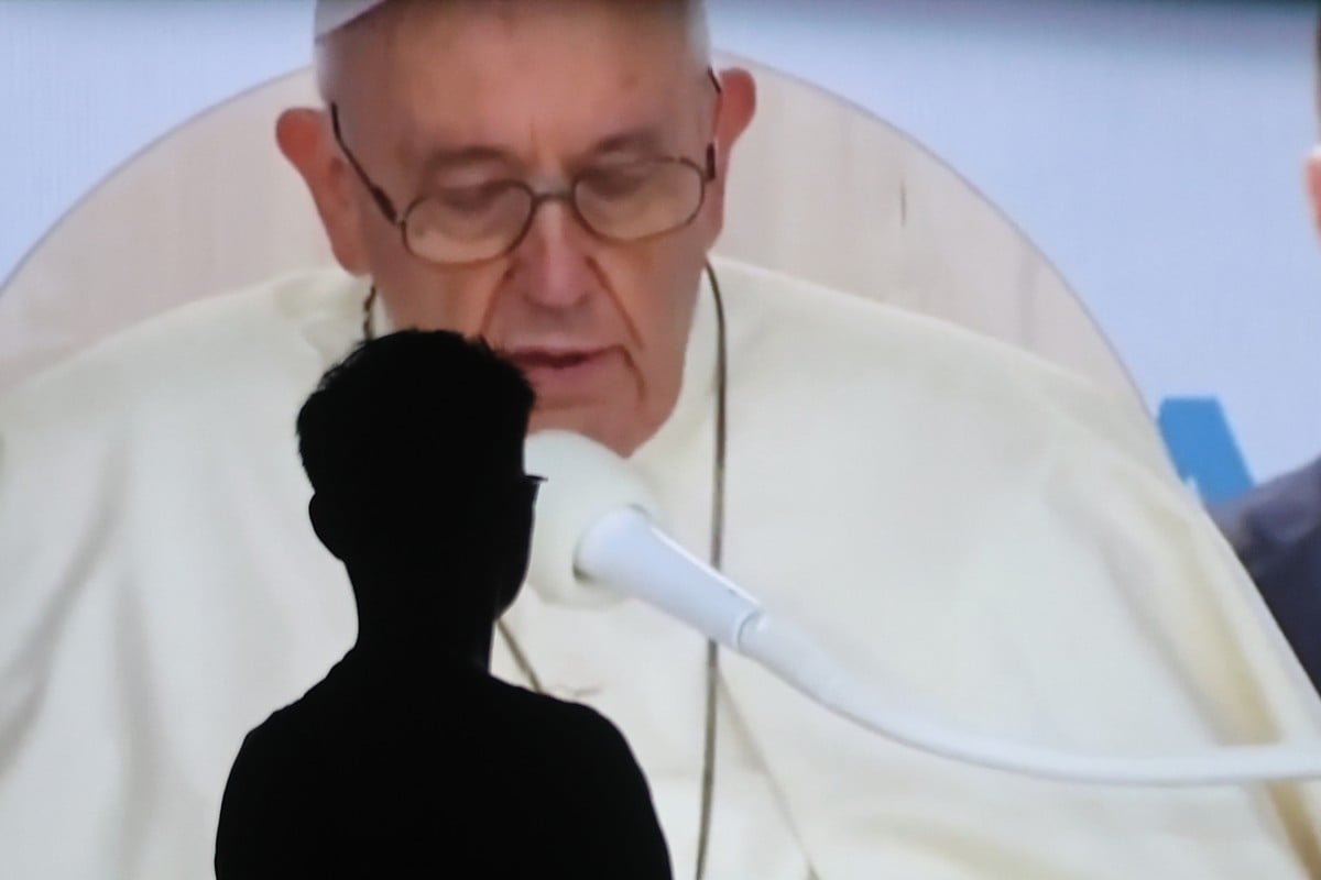 Pope Francis apologising for sexual abuse by Catholic Church figures of authority, as shown in James T. Hong’s video compilation of world leaders saying sorry, Apologies, now showing in Hong Kong. Photo: Edmond So