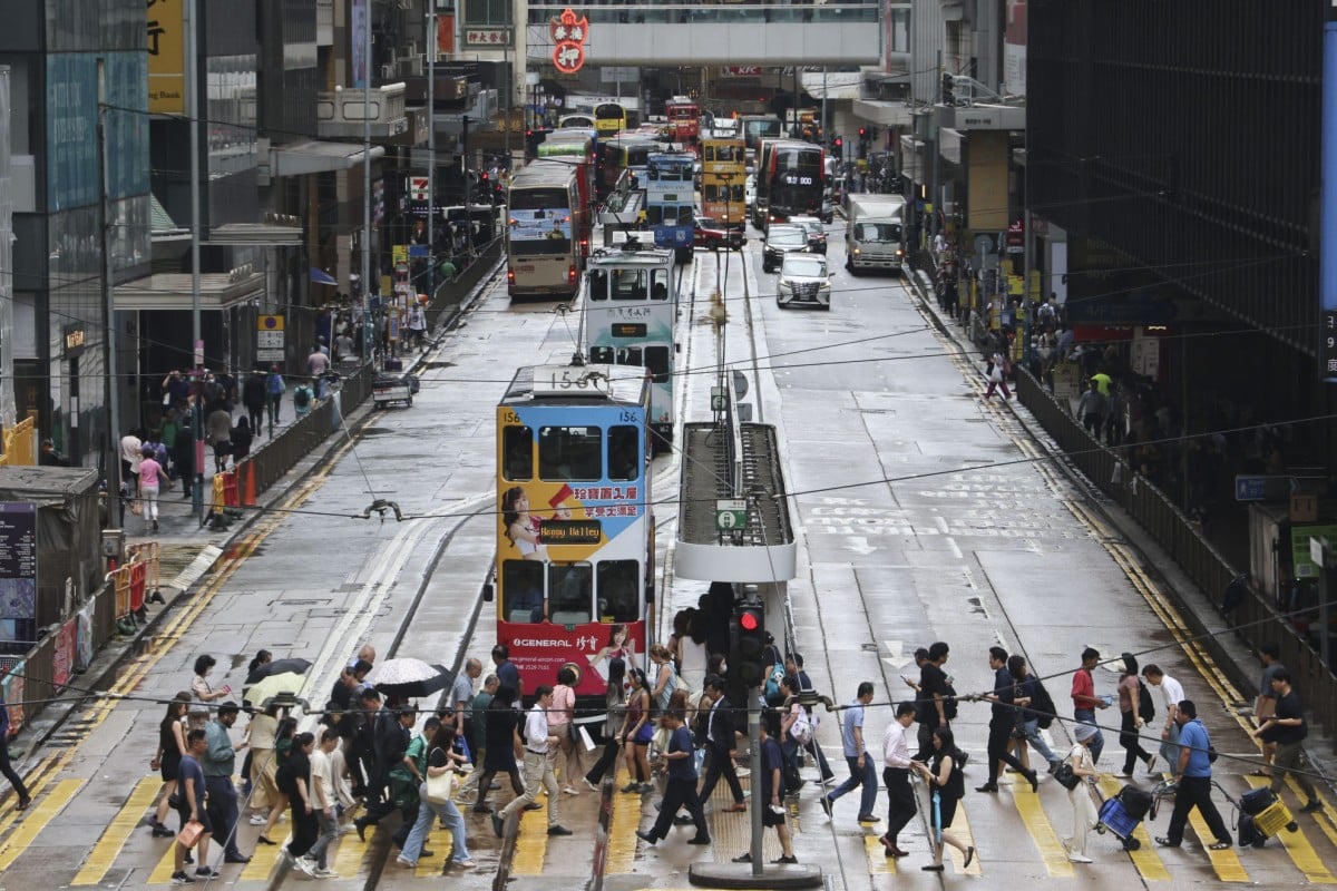 25% of Hong Kong employers plan to cut staff in next quarter: survey | South China Morning Post