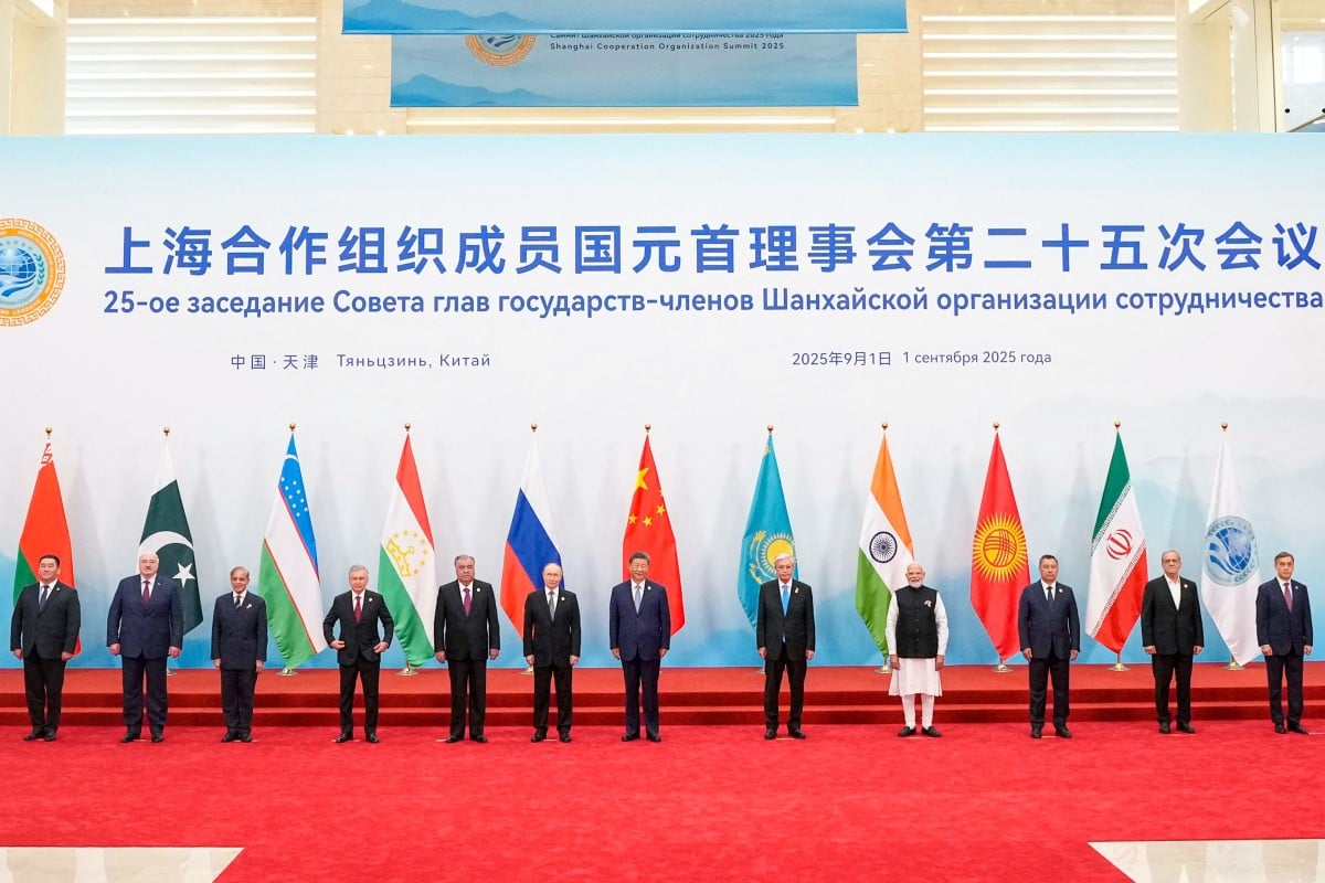 Chinese President Xi Jinping (centre) with other leaders and SCO summit participants in Tianjin on Monday. Photo: AFP