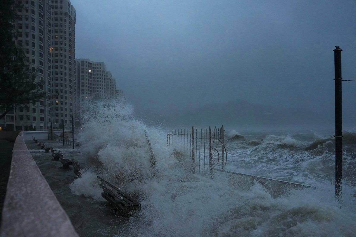 Heng Fa Chuen. Hong Kong is being lashed by hurricane-force winds and heavy rain as Super Typhoon Ragasa edges closer to the city. Photo: Karma Lo