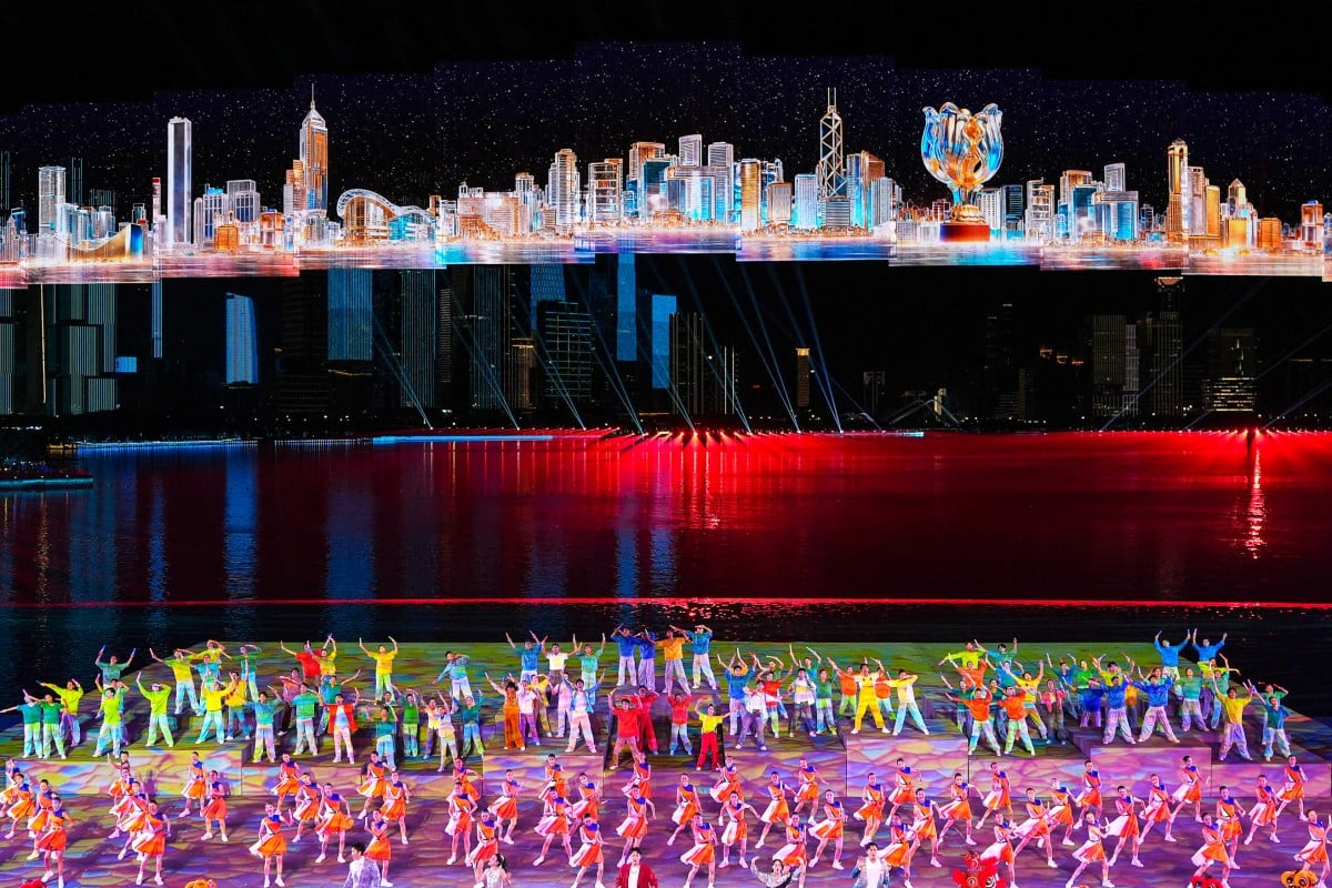 Artists perform during the closing ceremony of China’s 15th National Games in Shenzhen. Photo: Xinhua