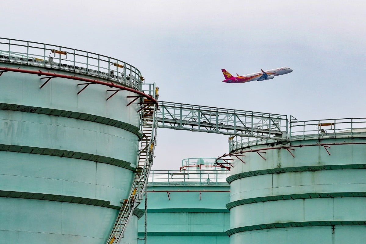 Hong Kong Airlines to raise fuel surcharges by up to 35% amid oil price surge