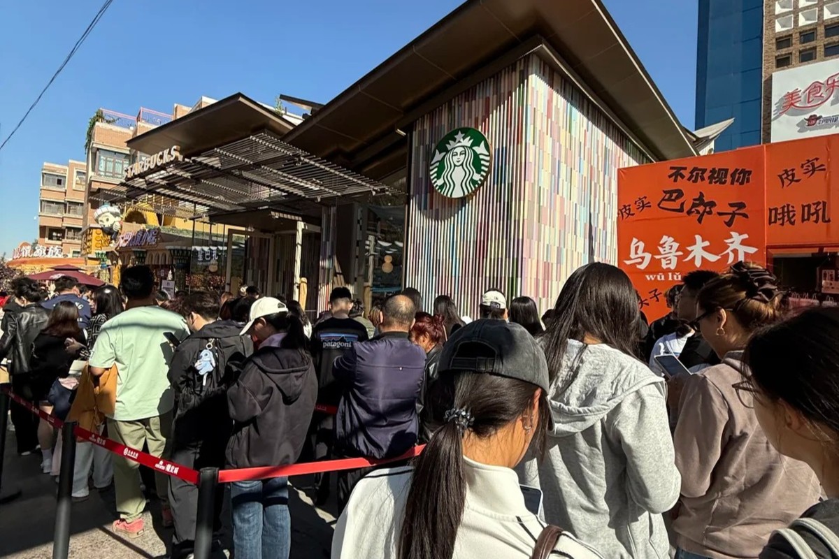 美國議員促星巴克關閉新疆門市 中國駁斥人權指控