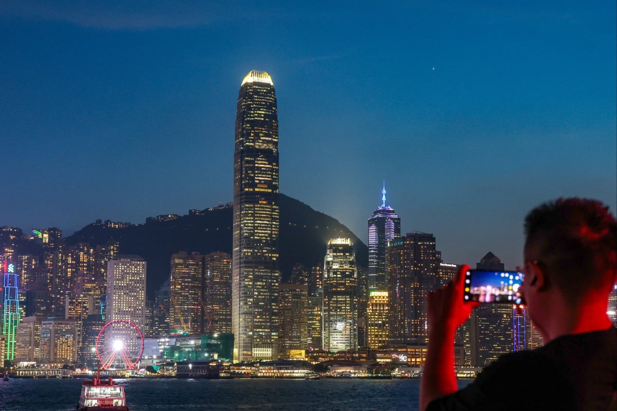 香港蟬聯全球最自由經濟體,瑞士超越新加坡躍升第二