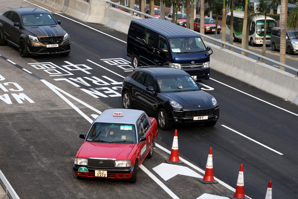 Complaints Against Hong Kong S Taxi Drivers Hit Record 11 000 In