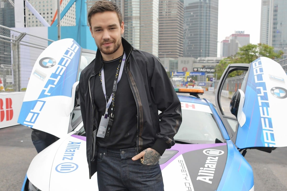 singer songwriter liam payne enjoys the atmosphere during the formula e hong kong e prix - liam payne and naomi campbell flirt on instagram