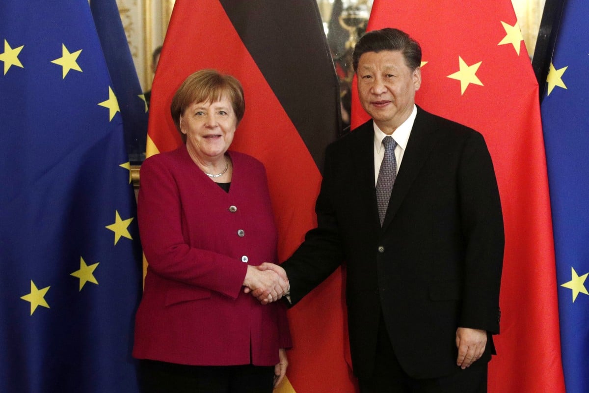 Xi Jinping and Angela Merkel and the Paris meeting. Photo: EPA-EFE