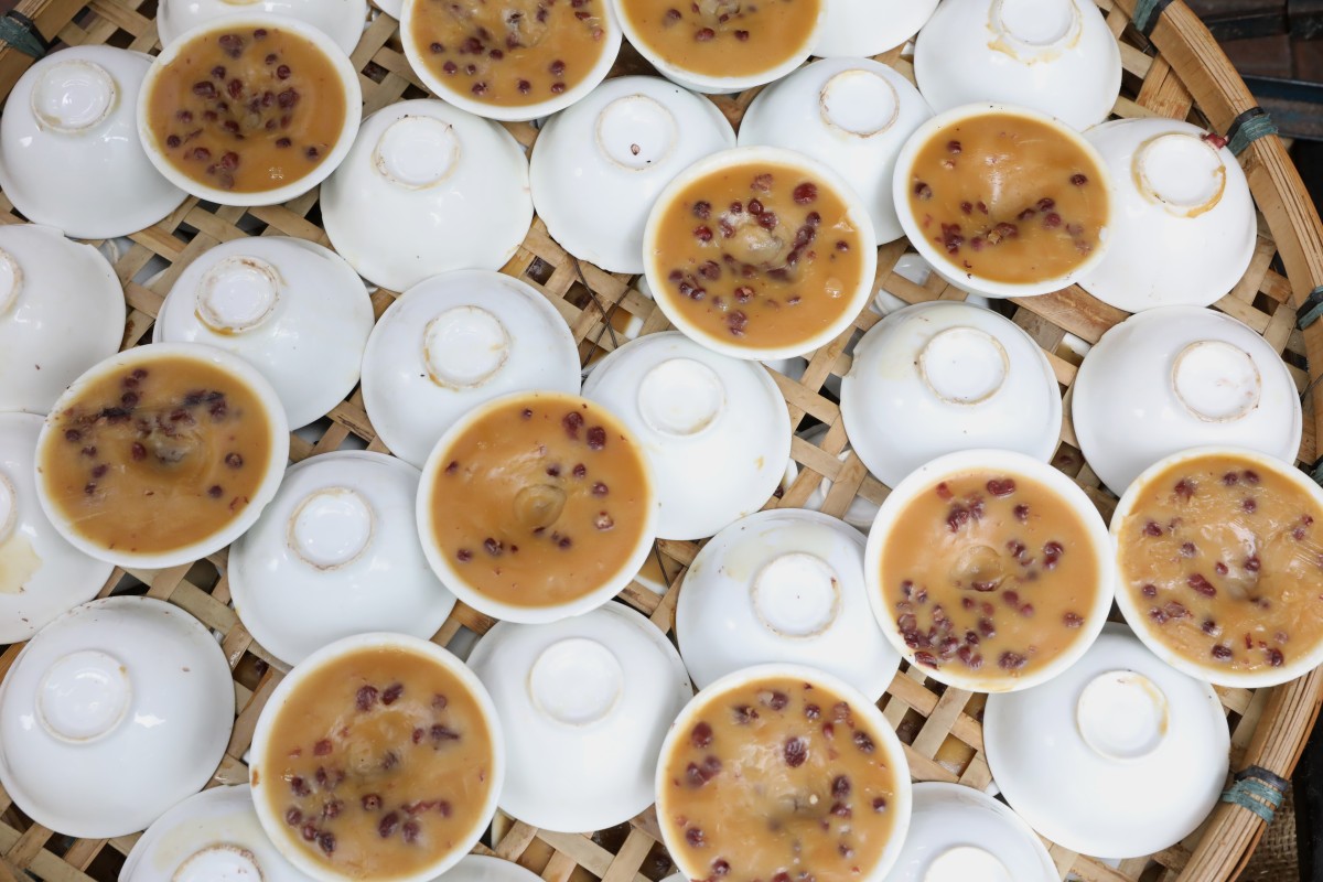 Best Places To Eat In Sham Shui Po Traditional Dishes From An Old - red bean pudding at the kwan kee store in sham shui po hong kong