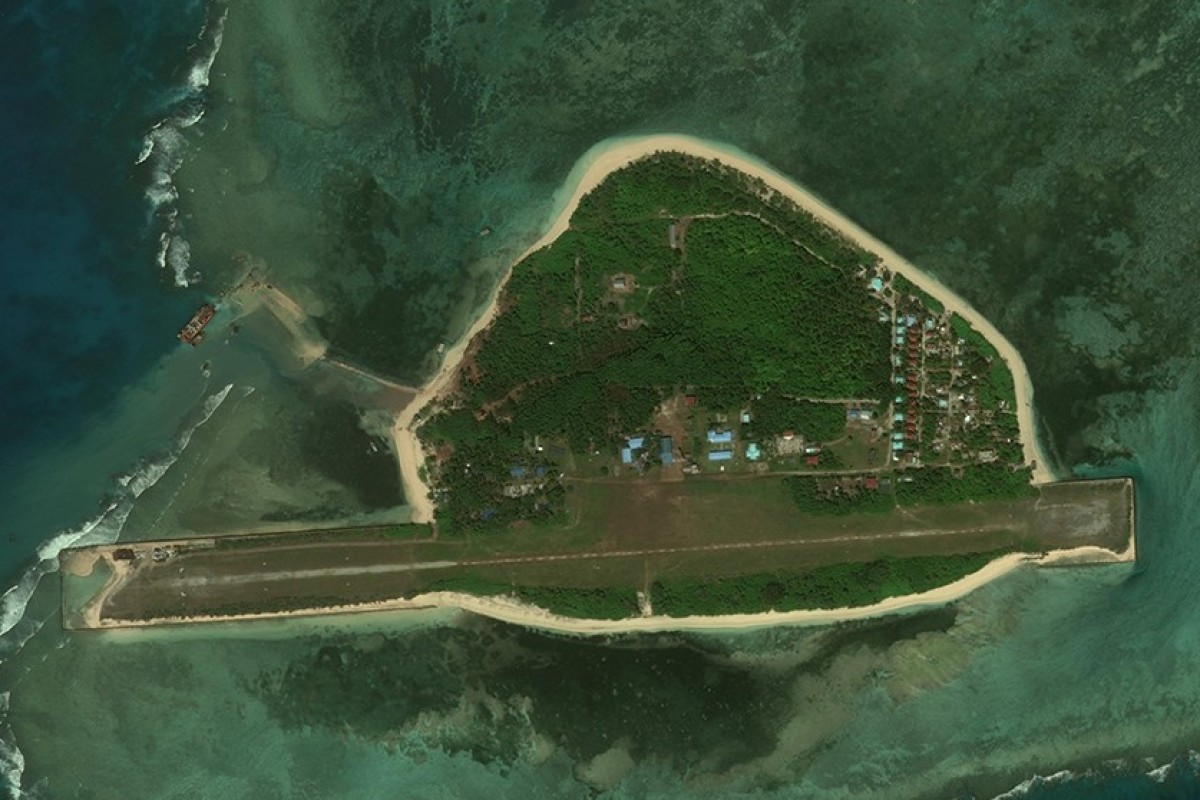 The Philippines is angry about the presence of a Chinese fleet close to Thitu Island in the South China Sea. Photo: AMTI