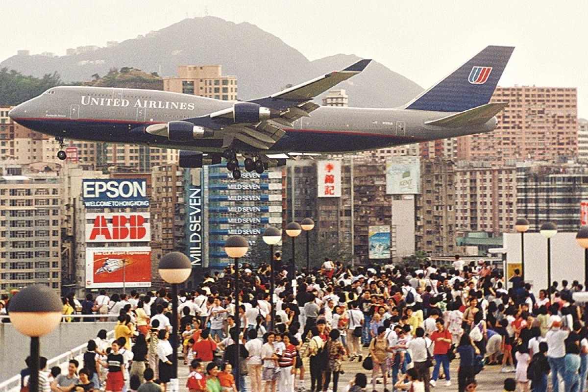 Hong Kong’s Kai Tak airport: photographer recalls ‘the golden years