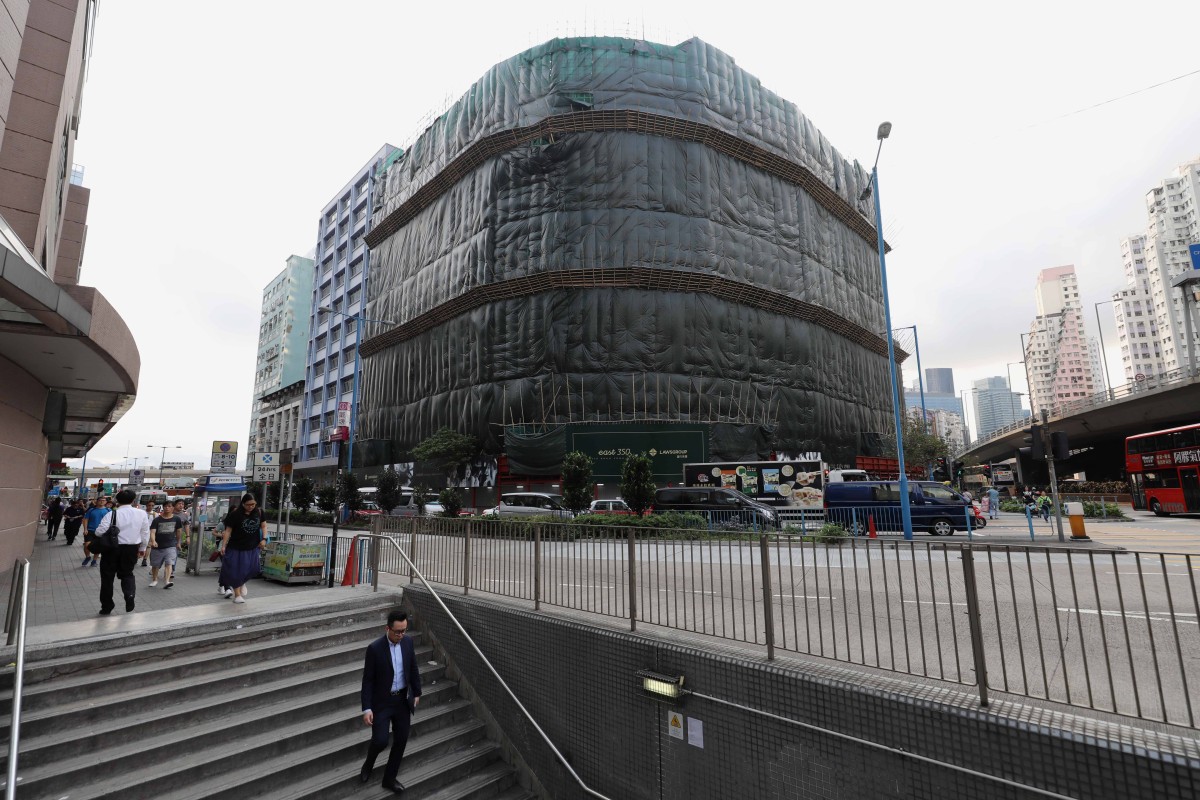 Investors Developers Eye Hong Kong Industrial Buildings - 