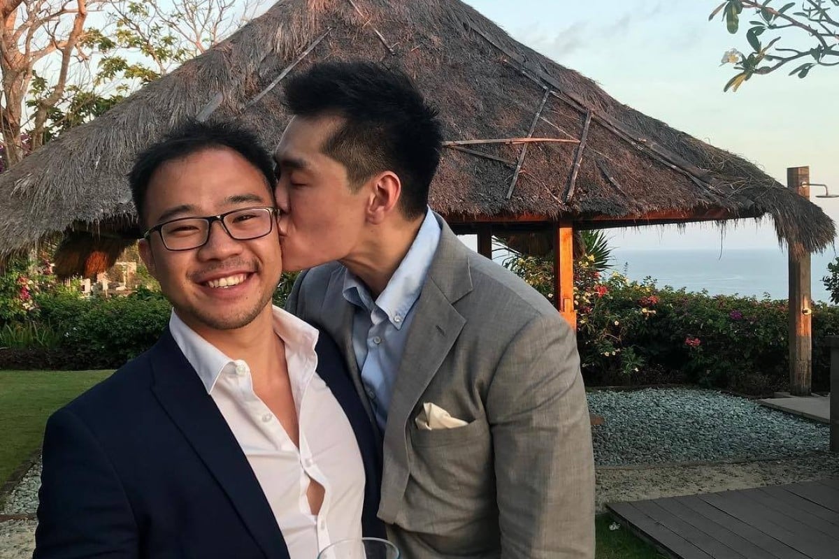 Li Huanwu, grandson of Singapore founding father Lee Kuan Yew, marries boyfriend Heng Yirui bilde