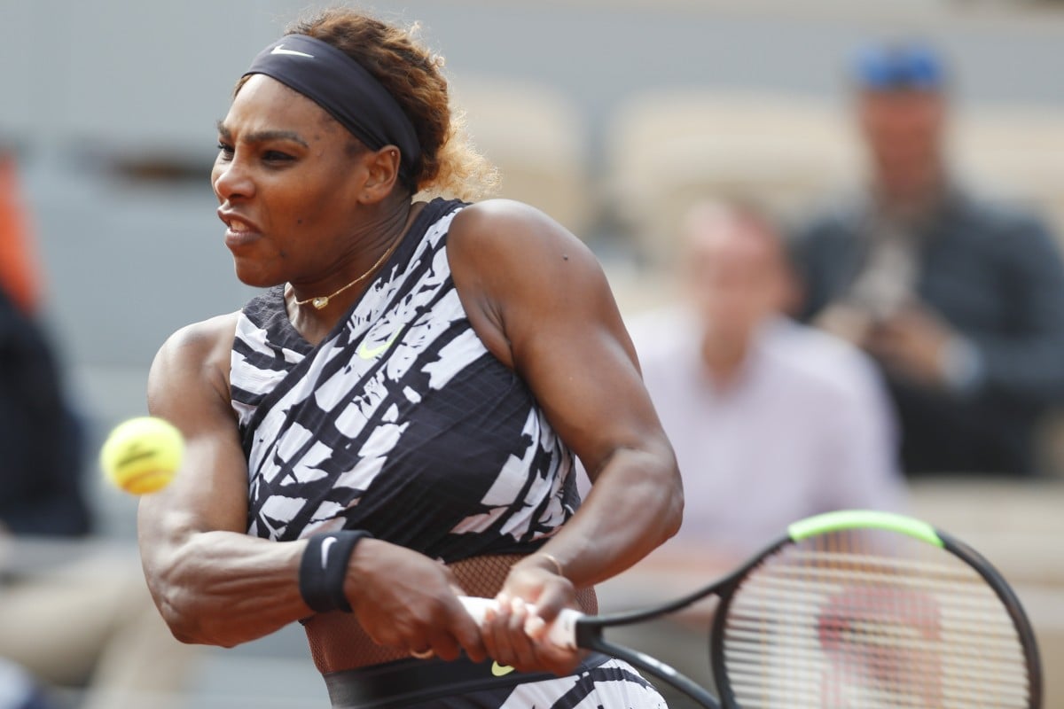 Queen' Serena Williams lets her clothes 