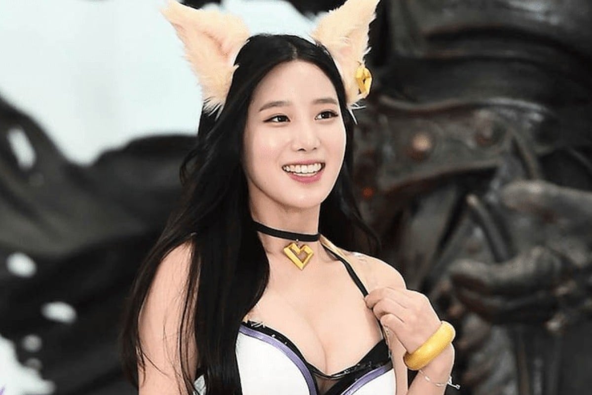K Pop Star Johyun S League Of Legends Cosplay Too Revealing Say Online Critics After Berry Good Star Promotes E Sports Show Dressed As Fox Girl Ahri South China Morning Post