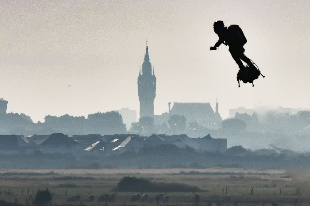 Daredevil Frenchman Franky Zapata flies hoverboard across English Channel on second attempt
