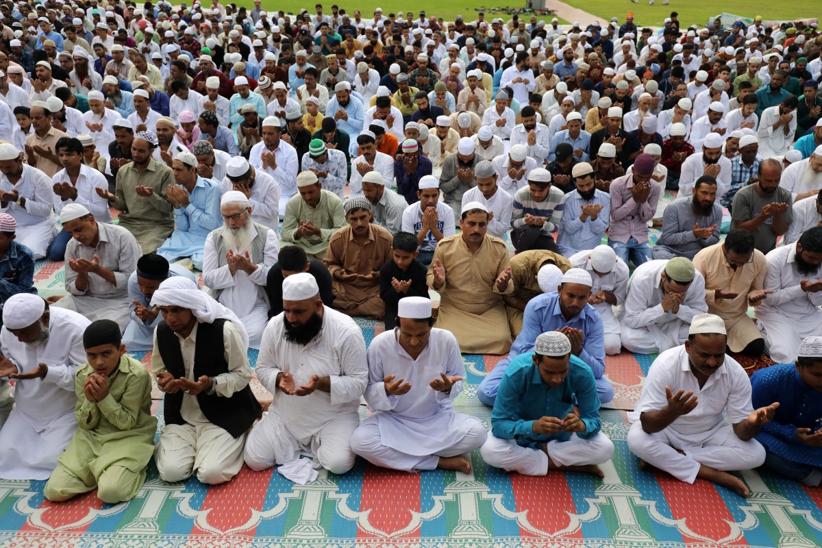 Six Ways To Spot A Fake Buddhist Monk After Hong Kong Ex - 