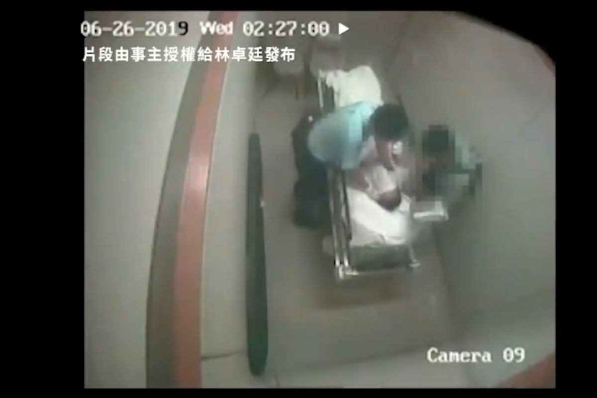 Hospital Warning Signs Cast Doubt On Hong Kong Police Claims