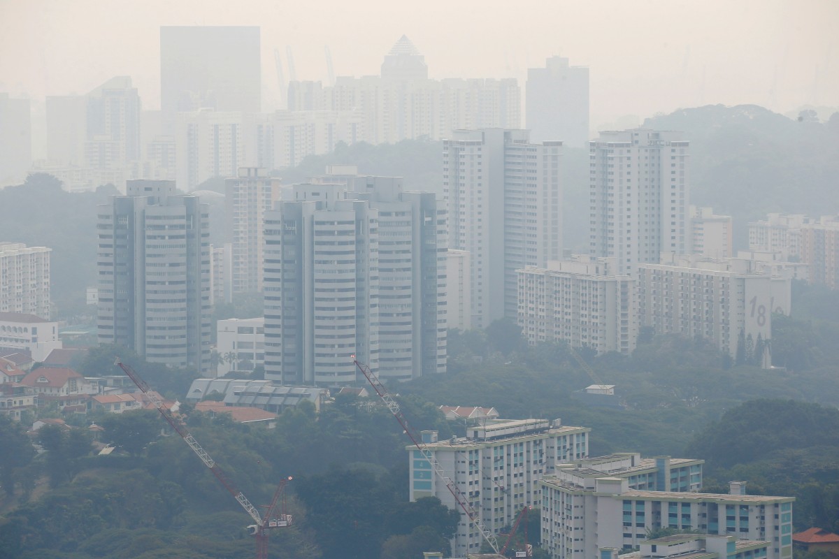 Singapore haze reaches worst level in three years as Indonesian forest