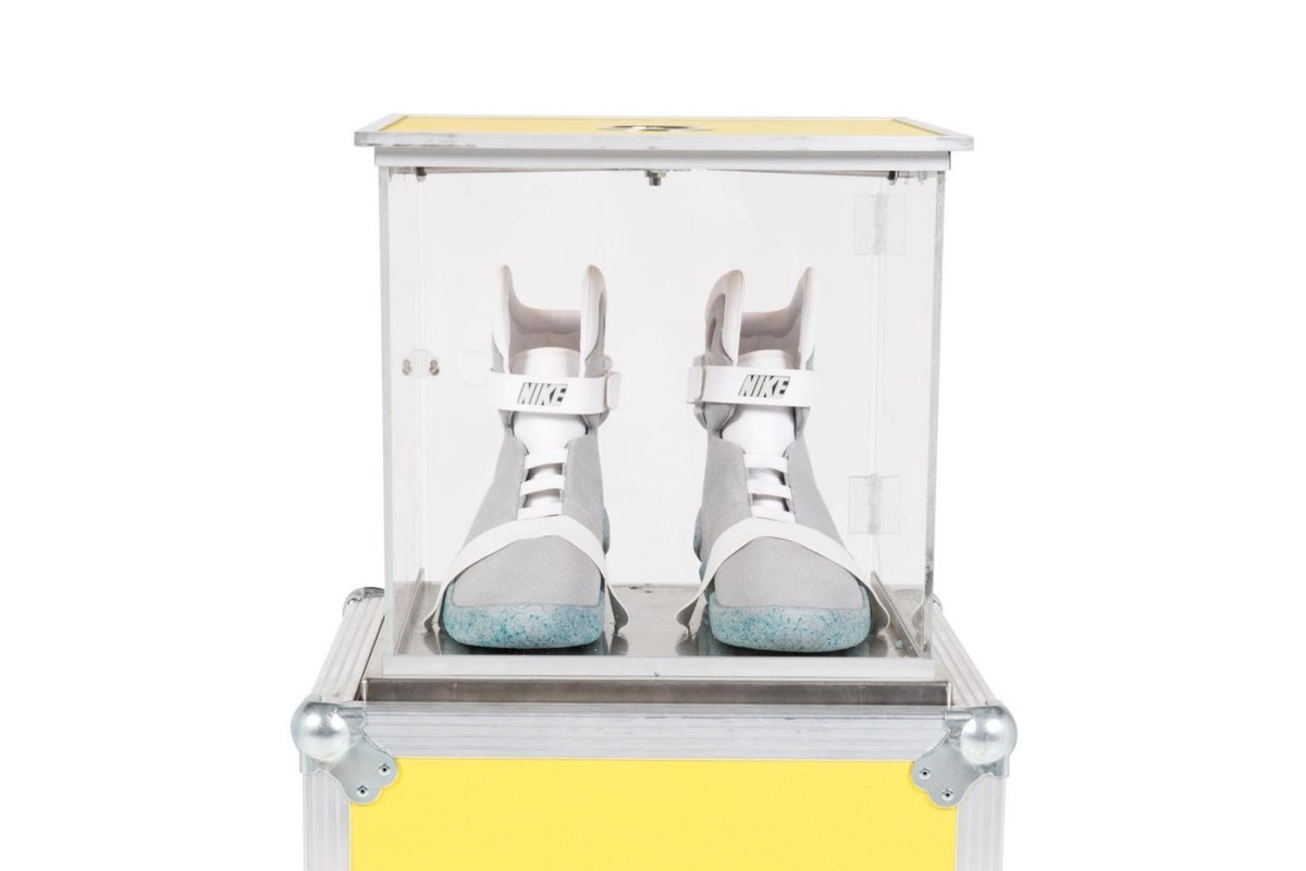 nike mags worth