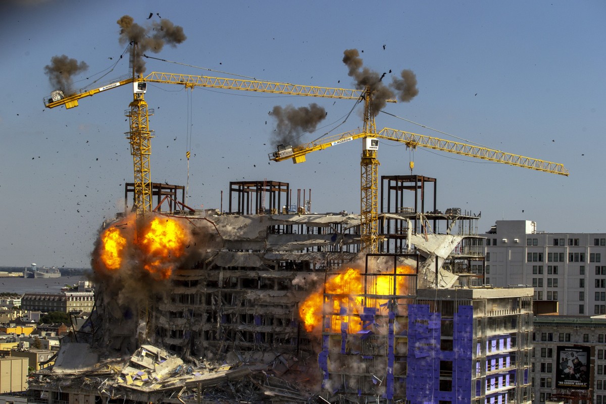 Two Toppled Cranes Destroyed In Successful Controlled