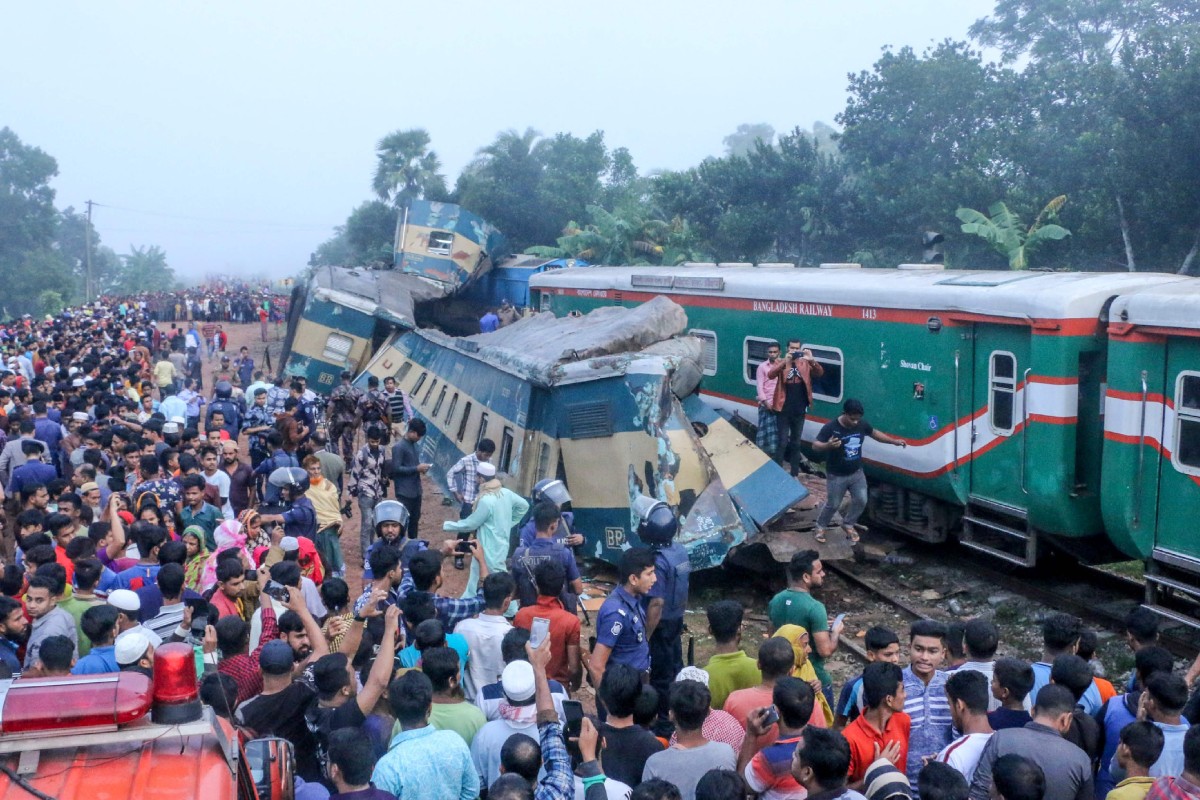 Bangladesh train crash kills 16, injures nearly 60 more South China