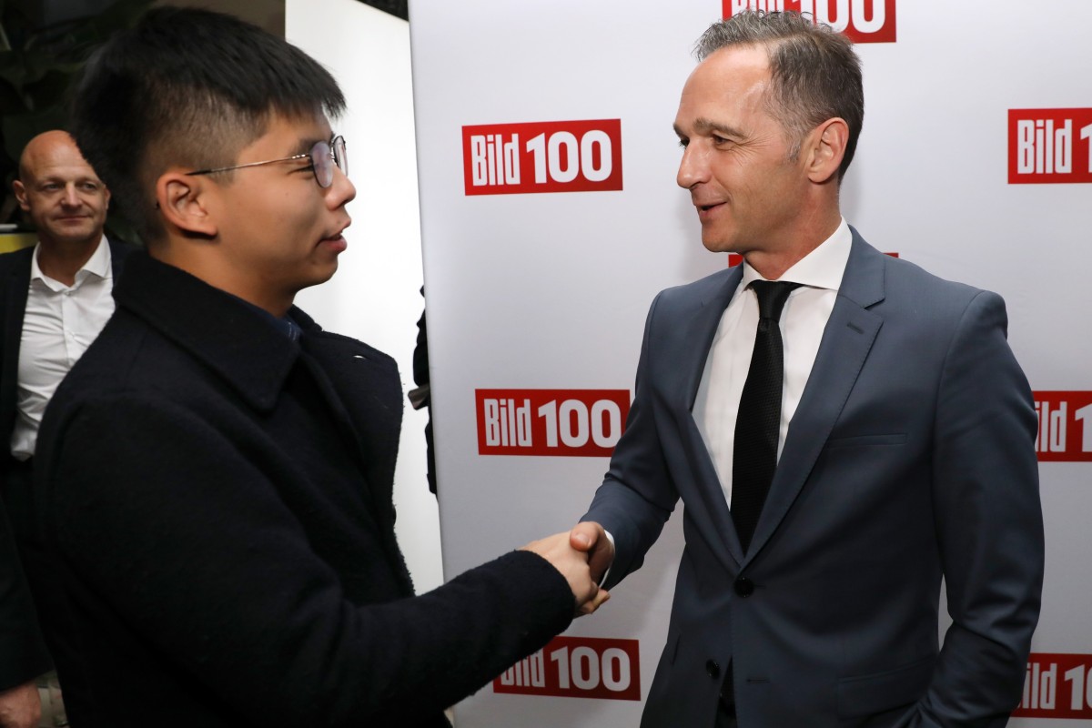 Hong Kong activist Joshua Wong meets German Foreign Minister Heiko Maas in Berlin on September 9 at a gathering of prominent figures in politics, business, sports, art and culture held by German newspaper Bild. Photo: EPA-EFE