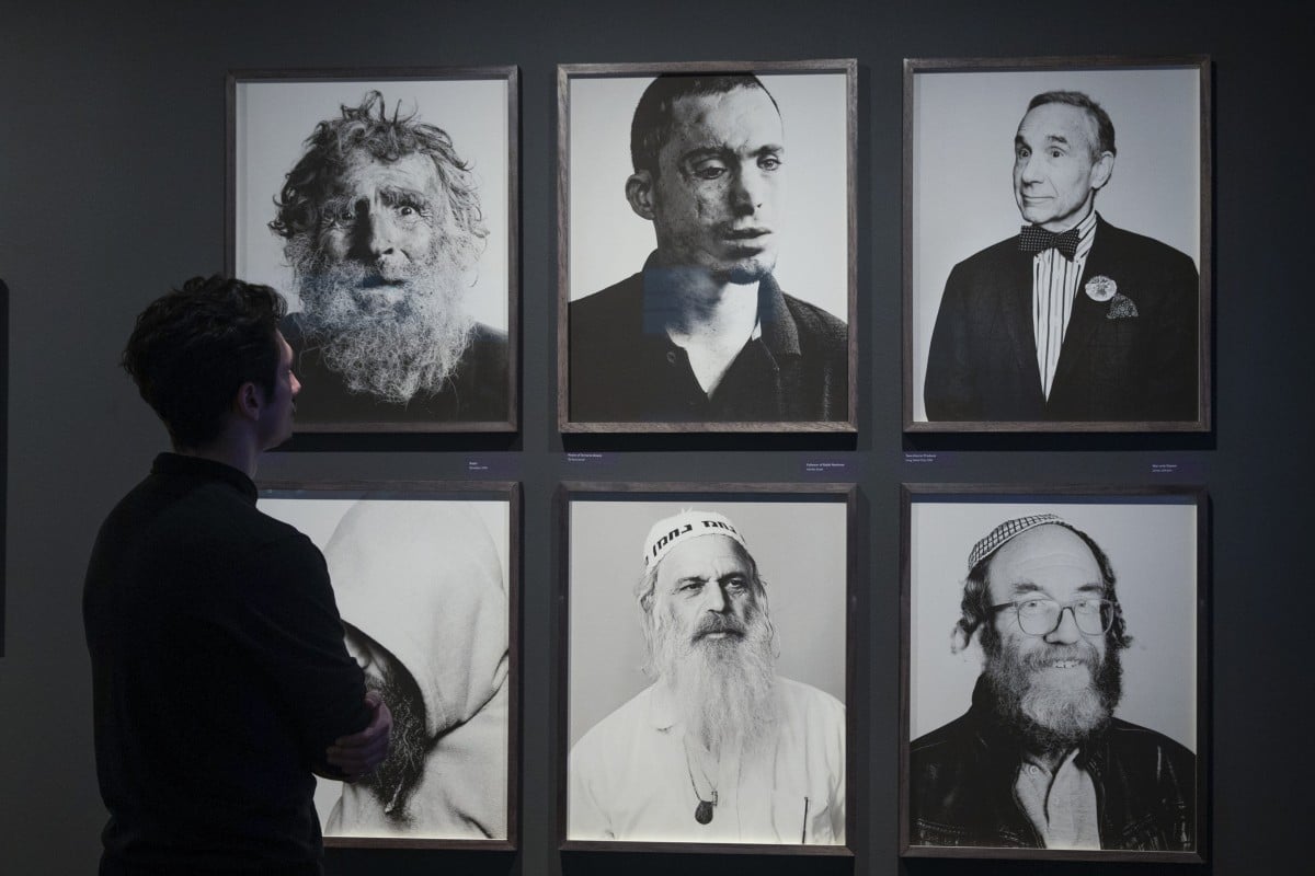 Identifying Jews A question of identity: the Chinese Jews of Kaifeng, and photographer’s ...