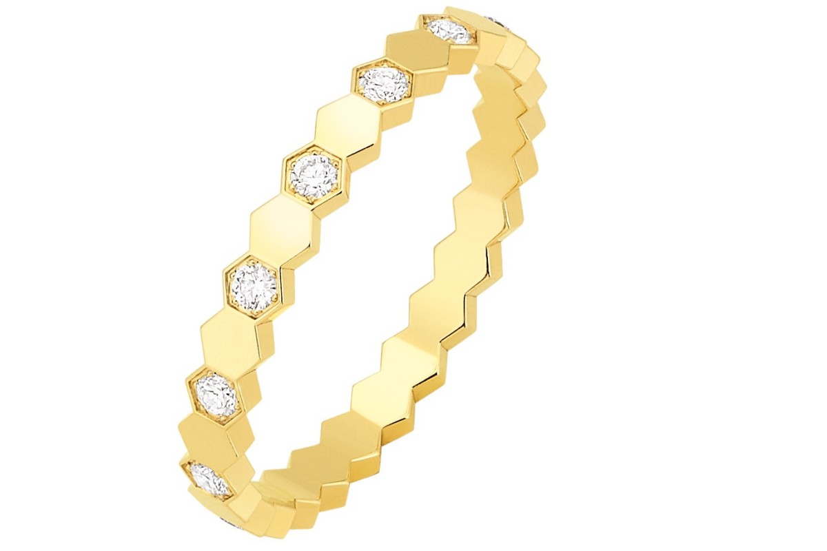 How To Rock Diamonds Every Day From Office Wear To Casual Attire