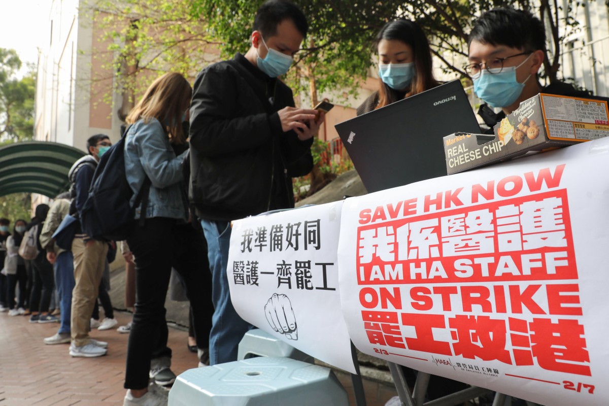 Hong Kong Hospital Strike Kicks Off As Top Doctor Backs Mainland