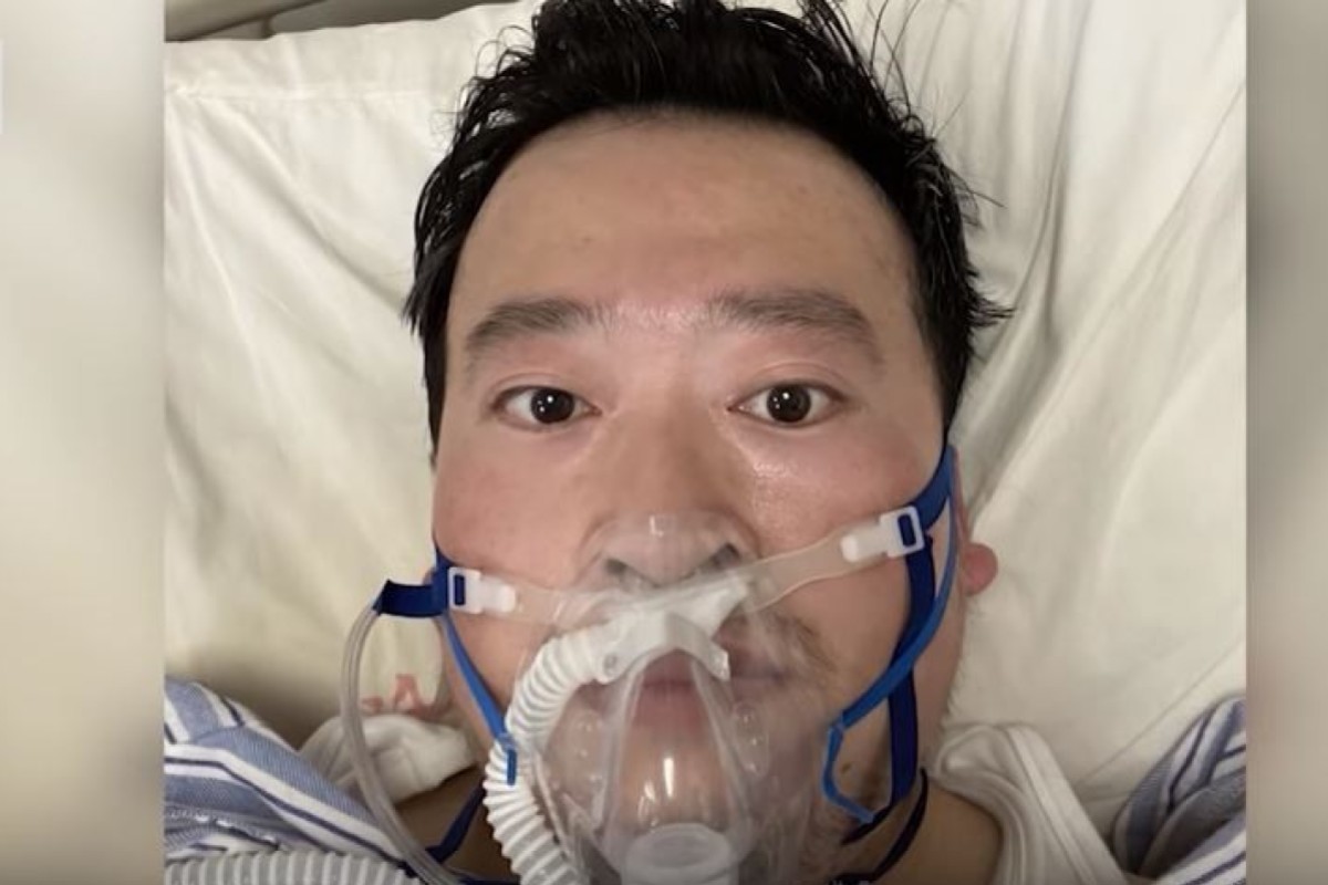 Li Wenliang in his hospital bed. Photo: via CNN